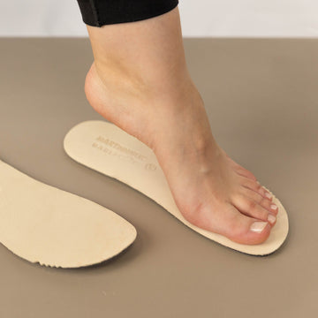 Mehr Komfort im Alltag: Handliche Einlegesohlen für Barfußmodelle